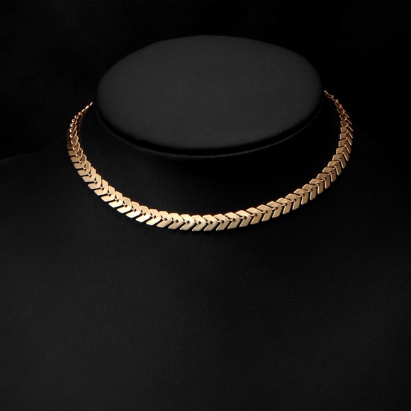 Gold Fish Bone Necklace - Picture 5 of 5